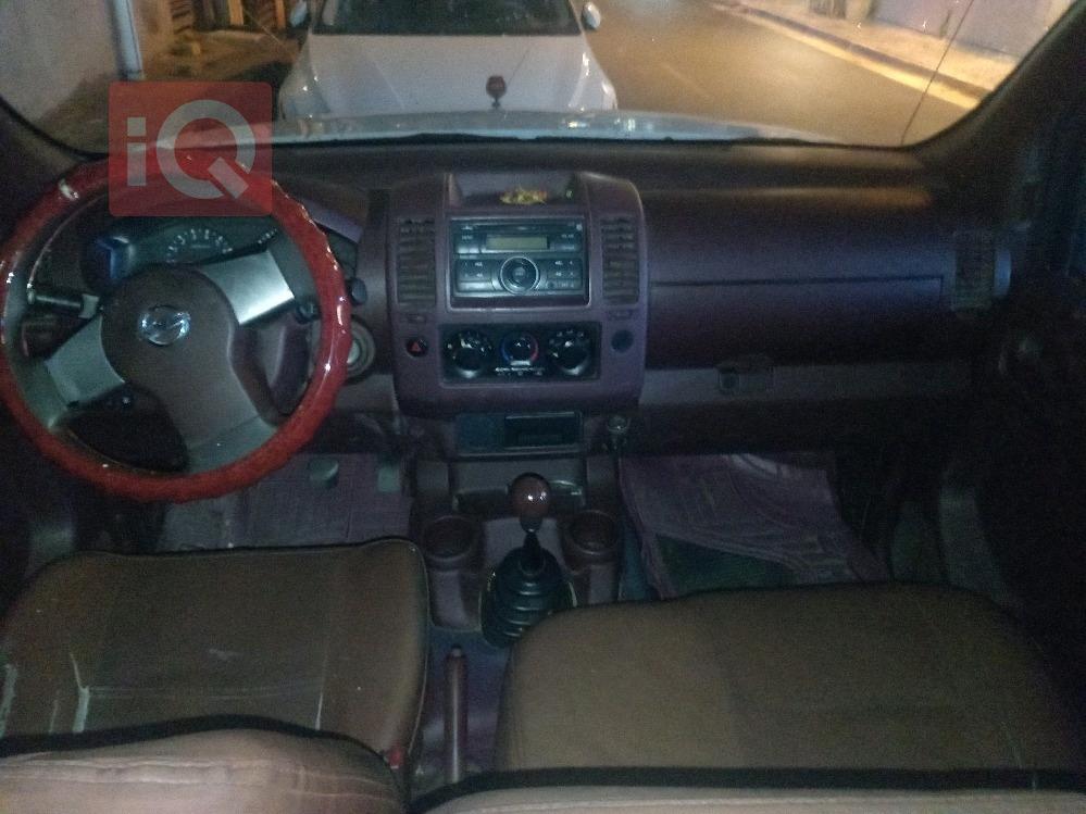 نيسان نافارا